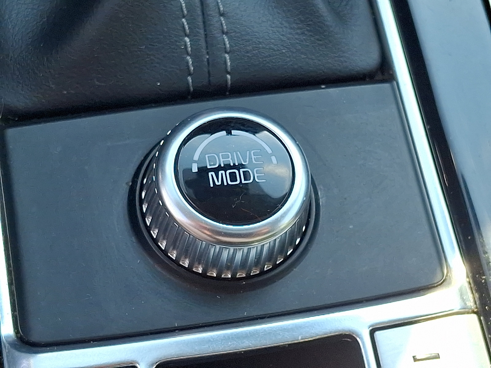 Used 2022 Kia Telluride S FWD image 26
