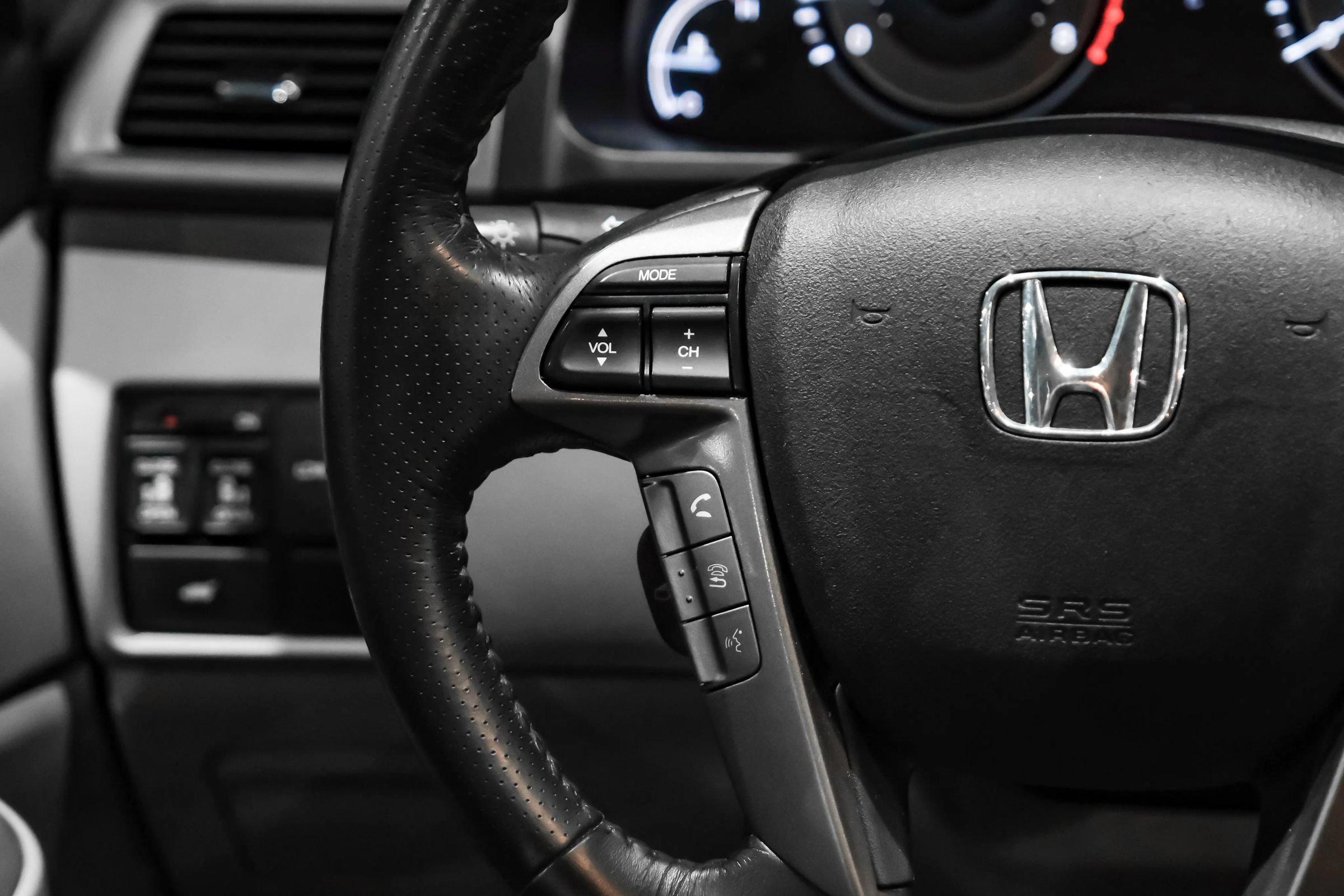 Used 2017 Honda Odyssey EX-L image 18