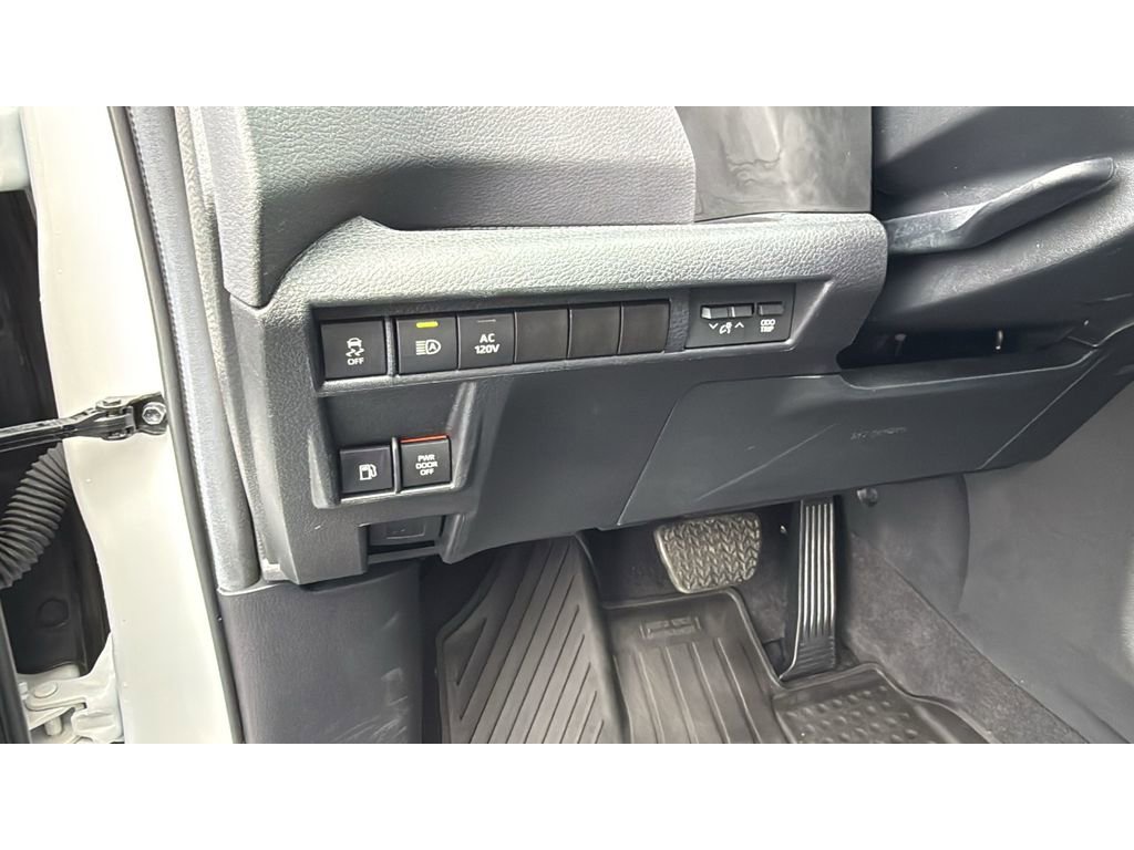 Certified 2024 Toyota Sienna XSE w/ XSE Plus Package image 12