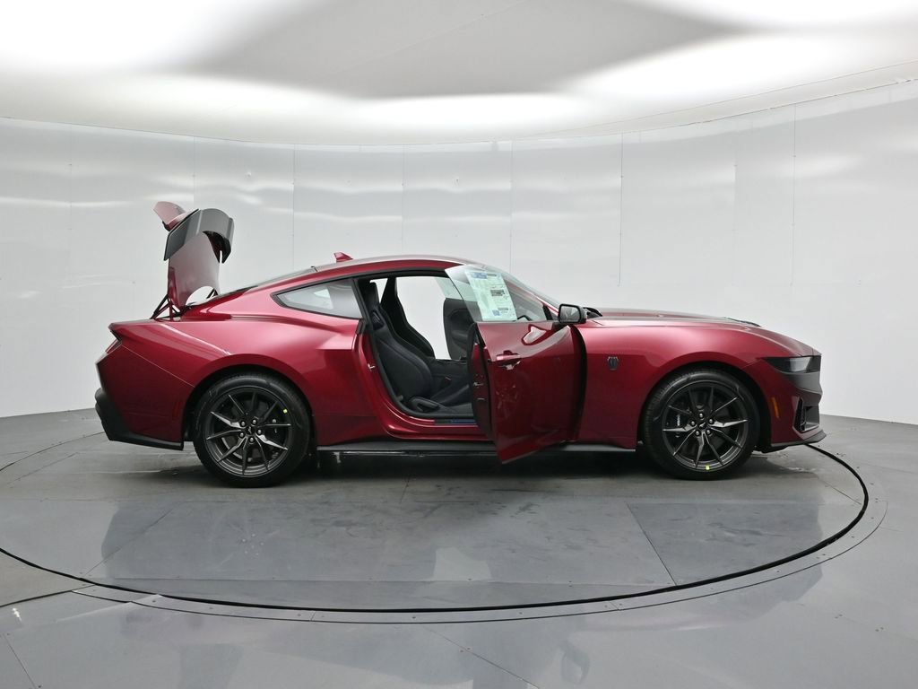 New 2026 Ford Mustang Dark Horse image 4