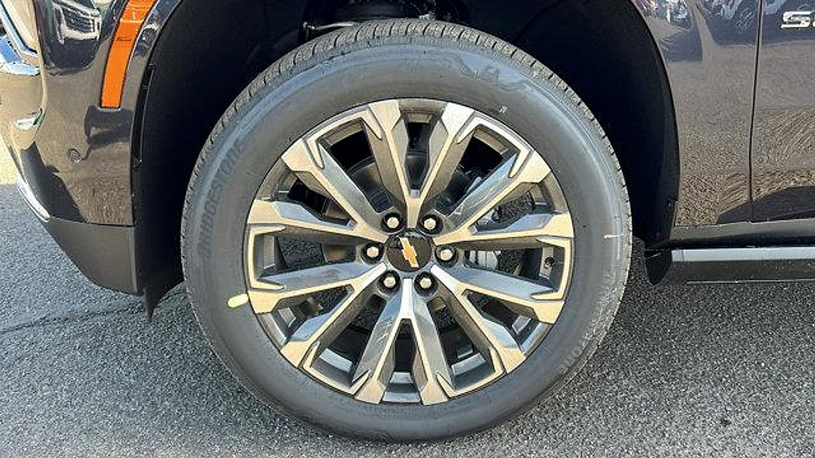 New 2026 Chevrolet Suburban High Country image 10