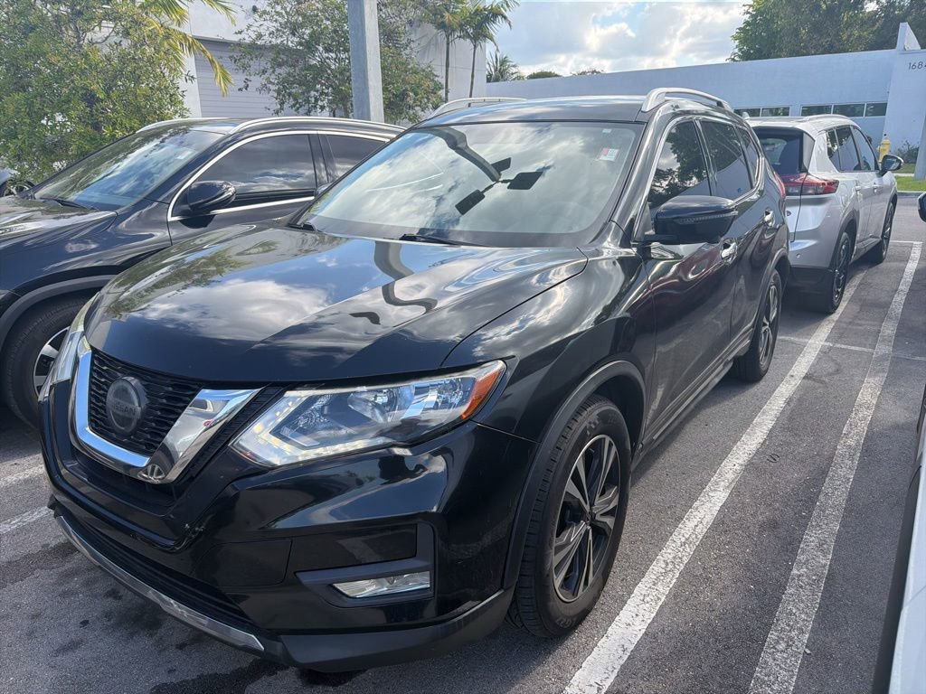 Used 2018 Nissan Rogue SL