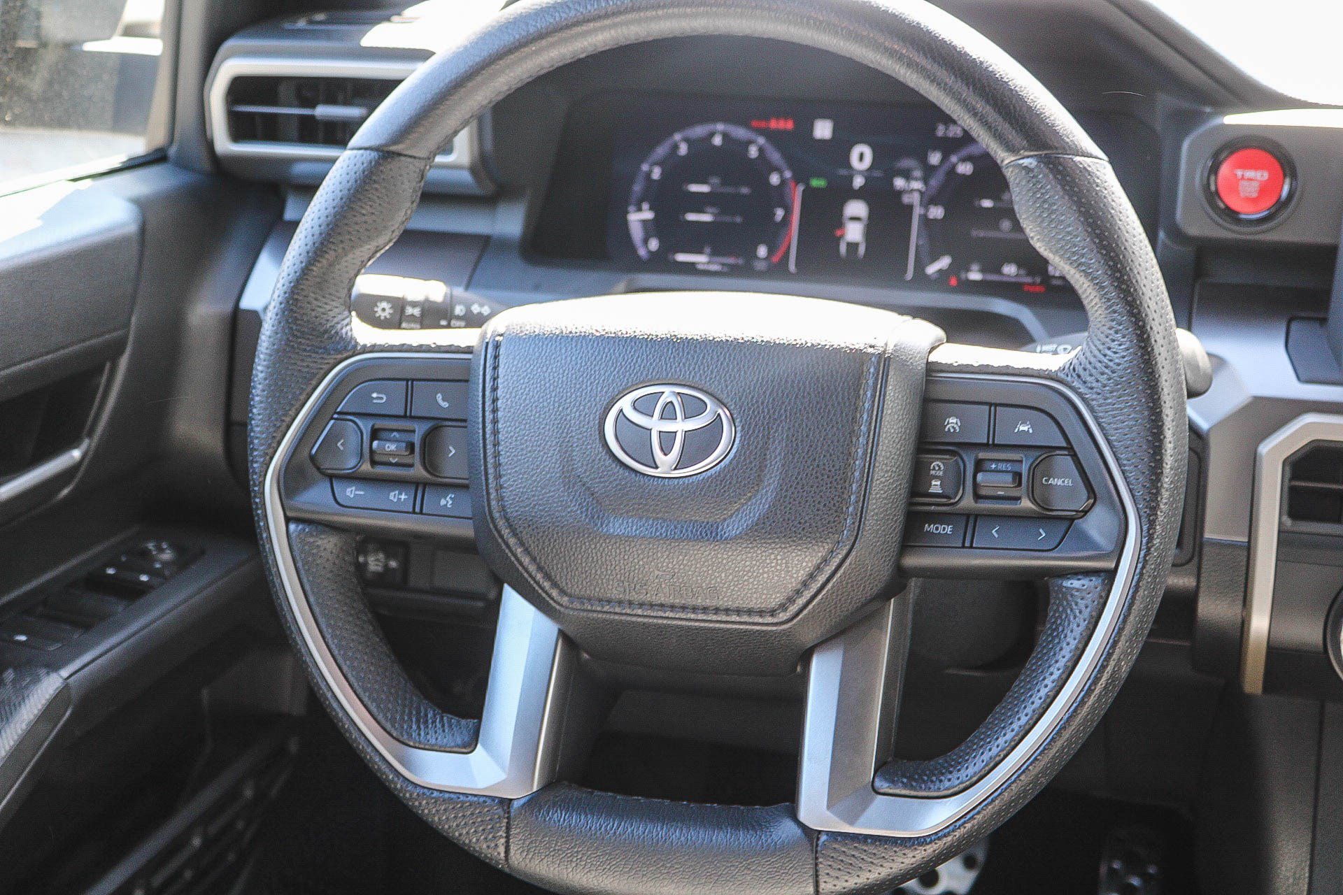Certified 2024 Toyota Tacoma TRD Sport RWD image 17