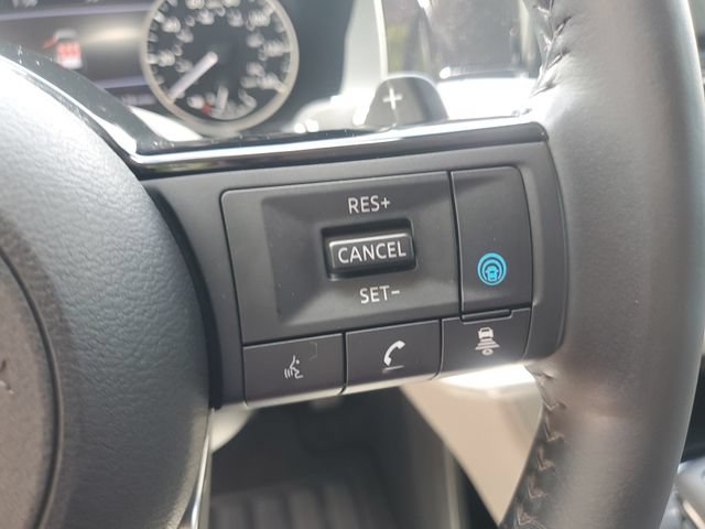 Certified 2023 Nissan Pathfinder SL FWD image 18
