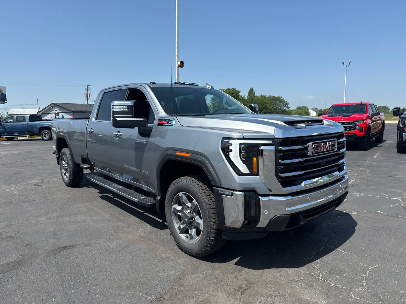 New 2026 GMC Sierra 3500 SLT w/ SLT Premium Package AWD/4WD image 7
