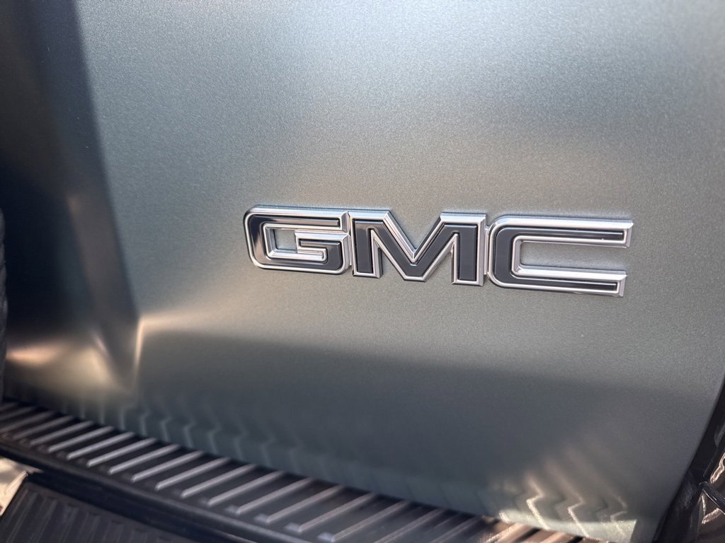 Used 2024 GMC Hummer EV 3X image 28