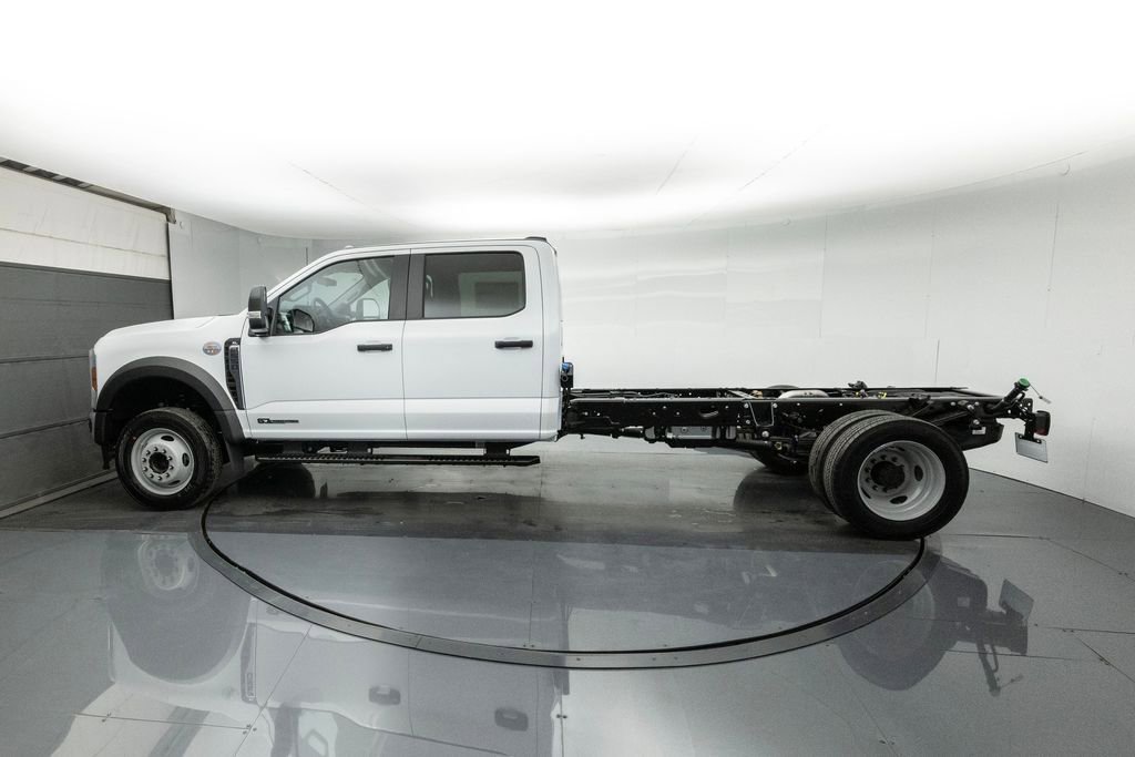 New 2026 Ford F550 XL image 4