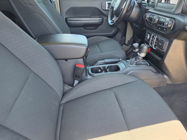 Used 2020 Jeep Gladiator Sport w/ Quick Order Package 24S AWD/4WD image 15
