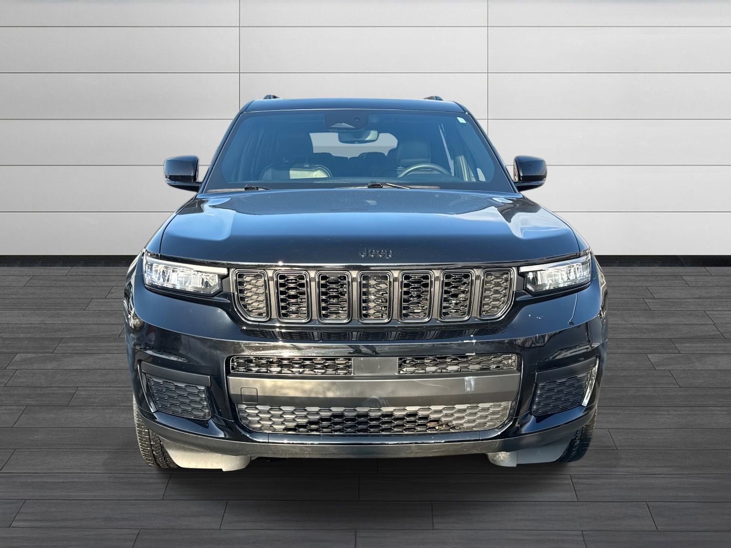 Used 2023 Jeep Grand Cherokee L Altitude image 9