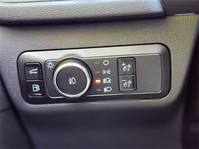 New 2025 Ford Escape SE image 25