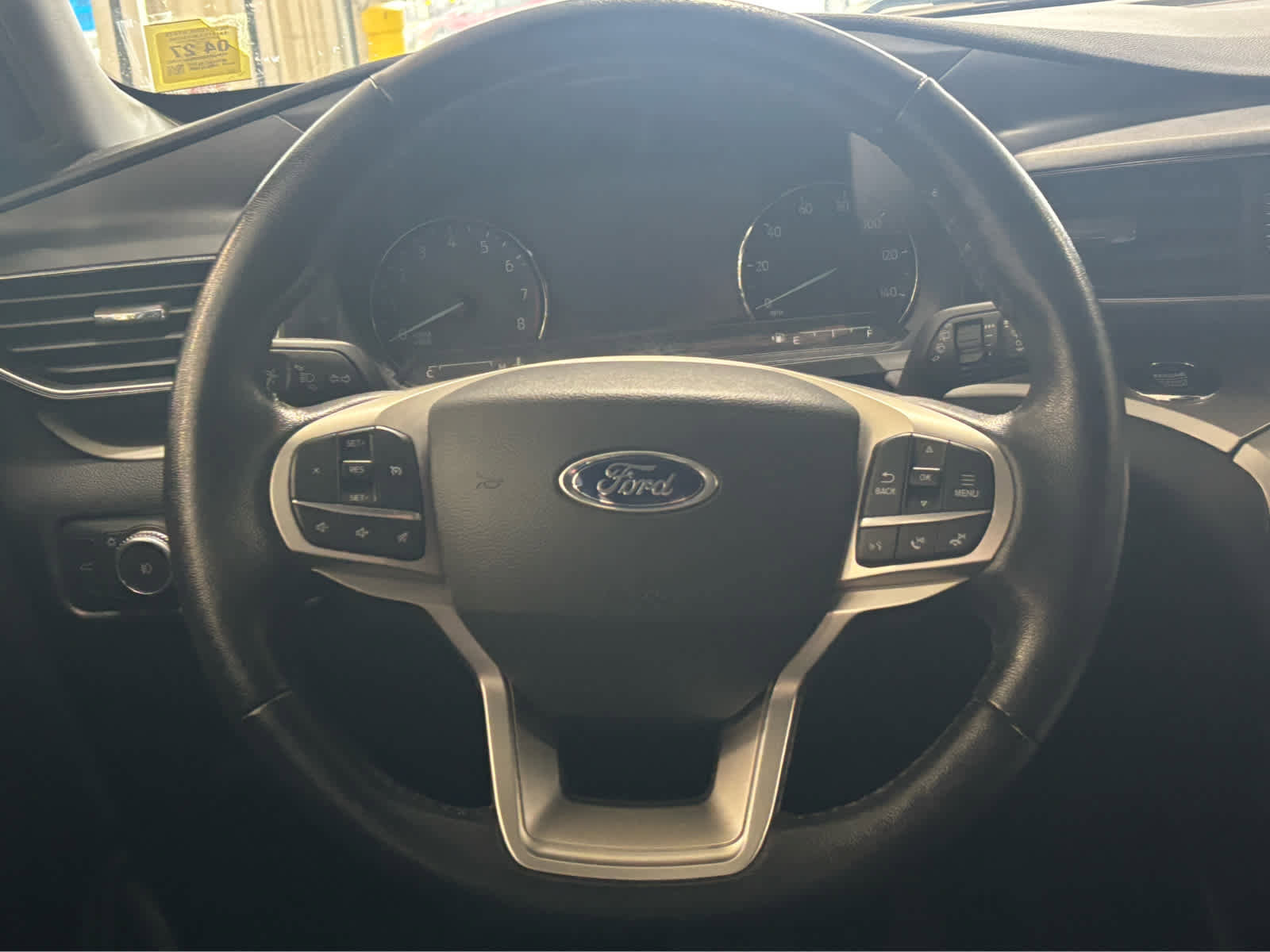 Used 2021 Ford Explorer XLT w/ Equipment Group 202A AWD/4WD image 10
