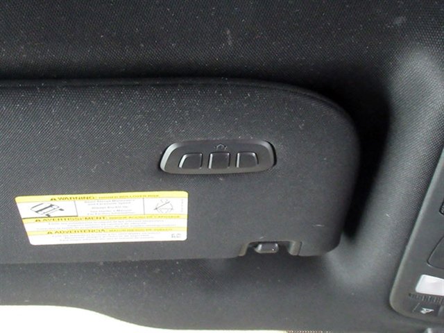 Used 2020 Ford F150 Platinum w/ Technology Package image 32