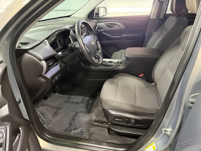 Used 2019 Chevrolet Traverse LT w/ LPO, Floor Liner Package AWD/4WD image 7