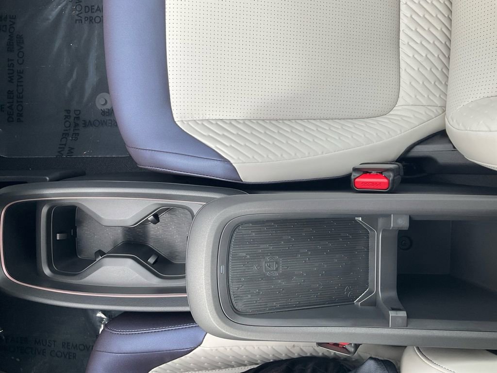 New 2026 Nissan Leaf Platinum+ w/ Cargo Package (Platinum+) image 23