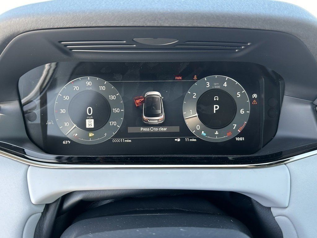 Used 2024 Land Rover Range Rover Evoque Dynamic SE image 19