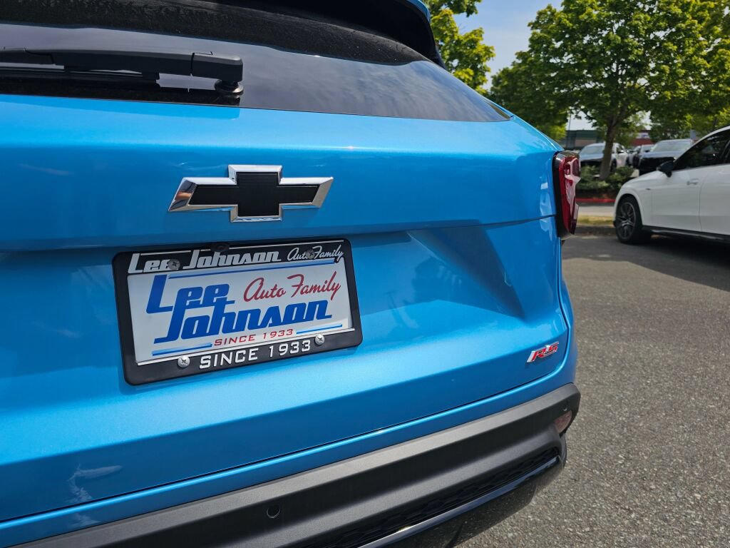 New 2026 Chevrolet Trax RS w/ Driver Confidence Package FWD image 24
