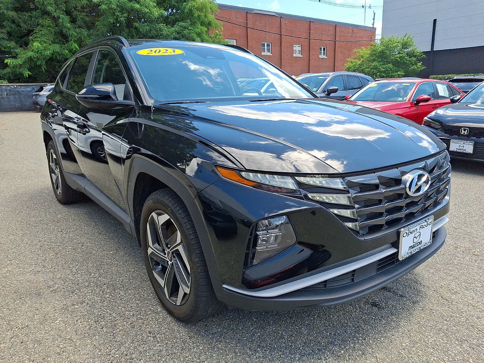 Used 2023 Hyundai Tucson SEL w/ Convenience Package AWD/4WD image 3