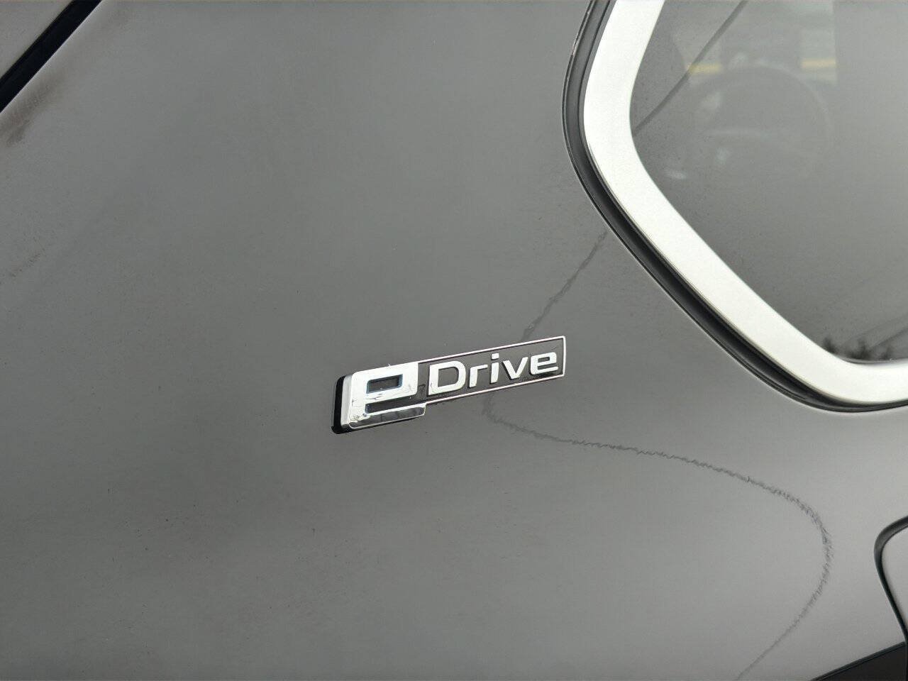Used 2017 BMW X5 xDrive40e AWD/4WD image 8
