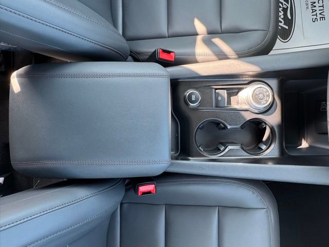 New 2026 Ford Explorer Active w/ Active Comfort Package image 19
