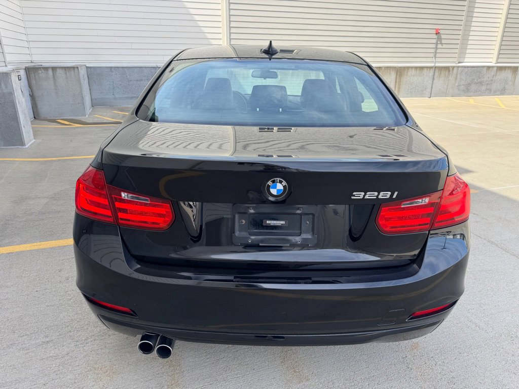 Used 2015 BMW 328i Sedan image 4