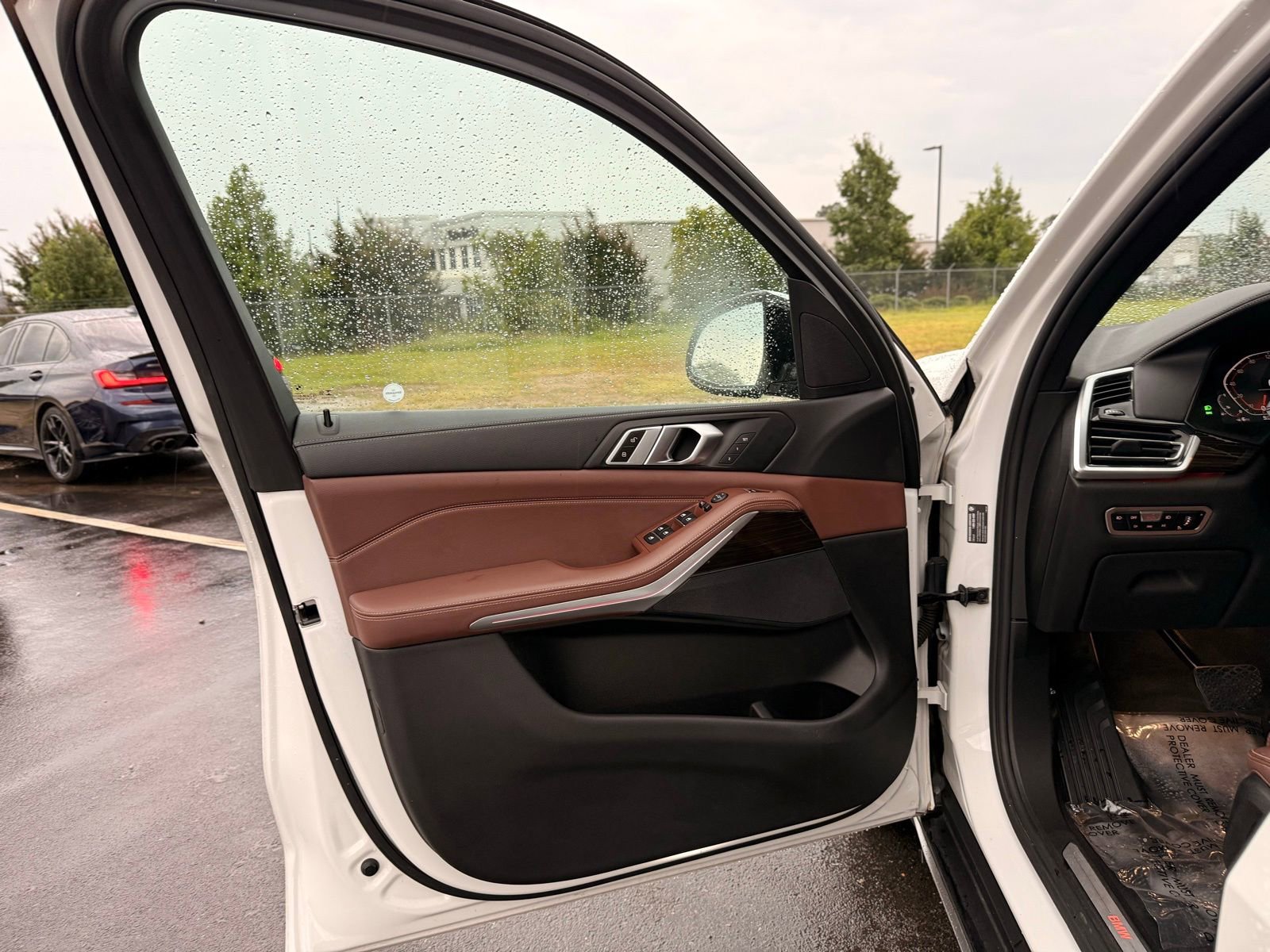 Used 2019 BMW X5 xDrive40i w/ Convenience Package image 14