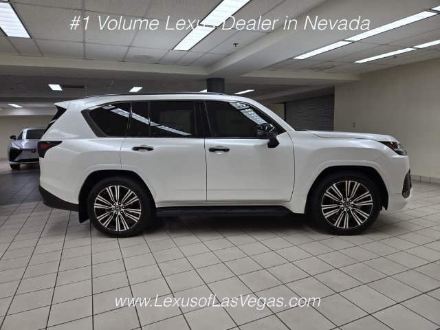 New 2026 Lexus LX 700h Luxury w/ Appearance Package AWD/4WD image 4
