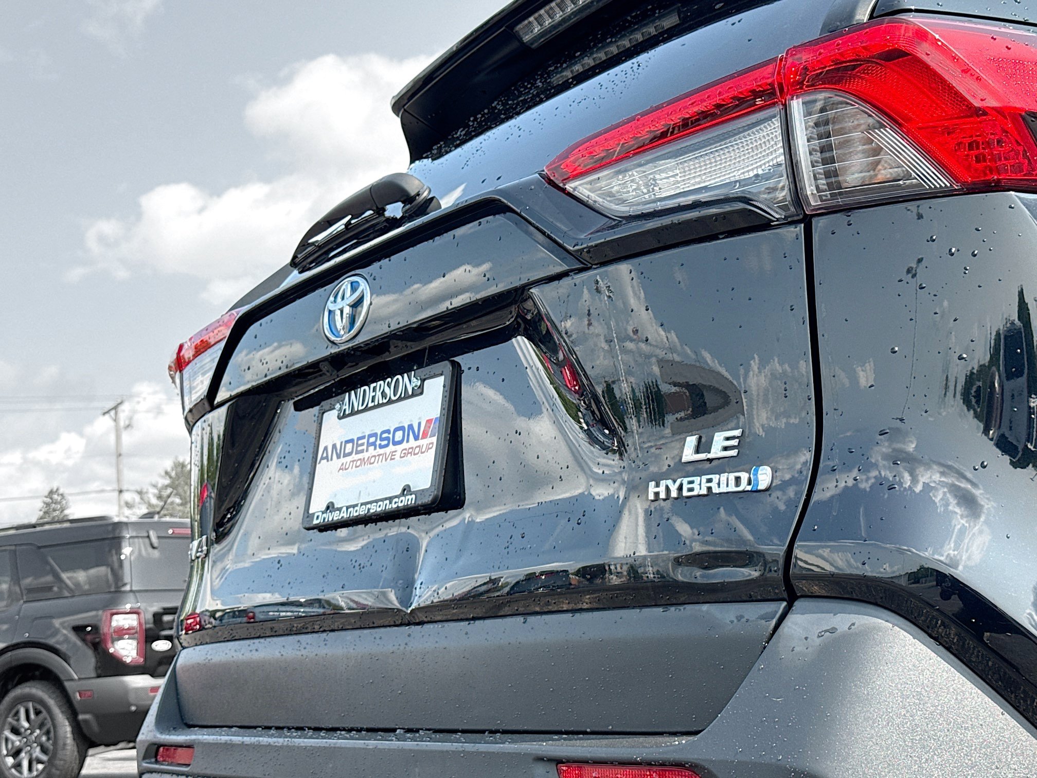 Used 2021 Toyota RAV4 LE AWD/4WD image 15