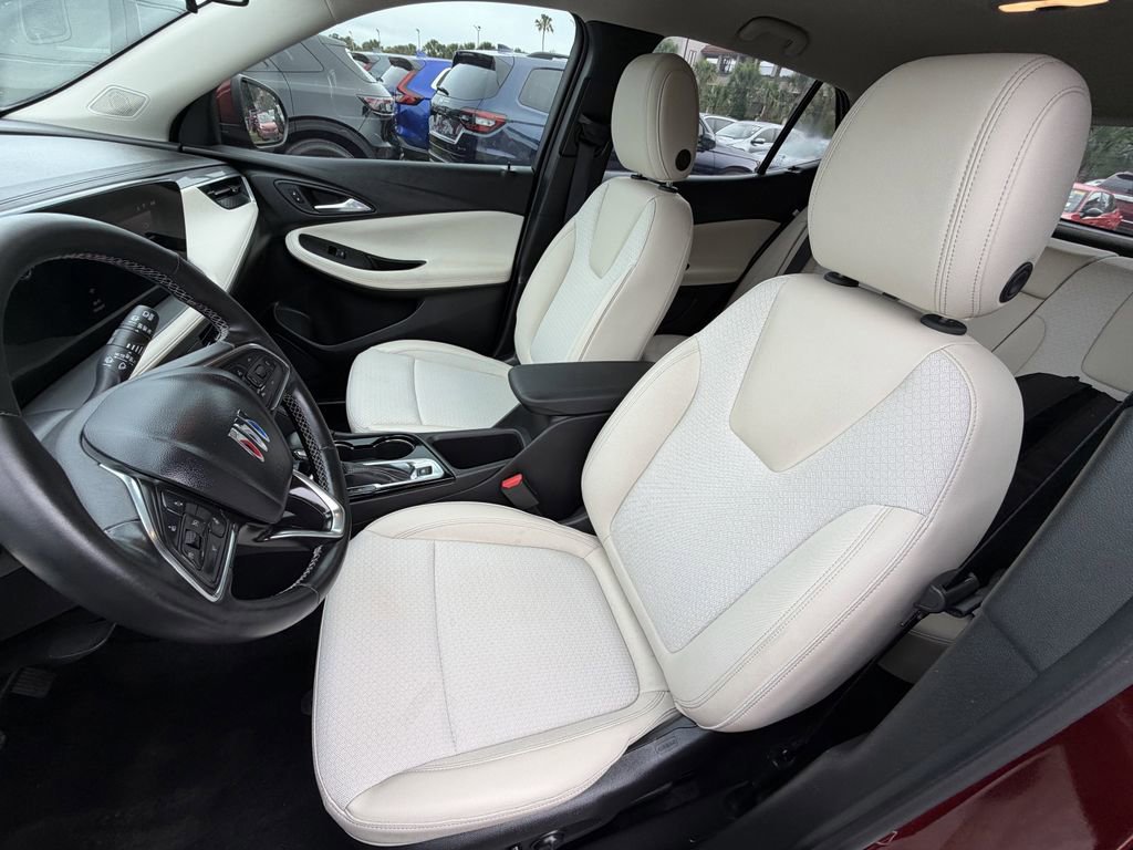 Certified 2025 Buick Encore GX Preferred w/ Advanced Technology Package FWD image 20