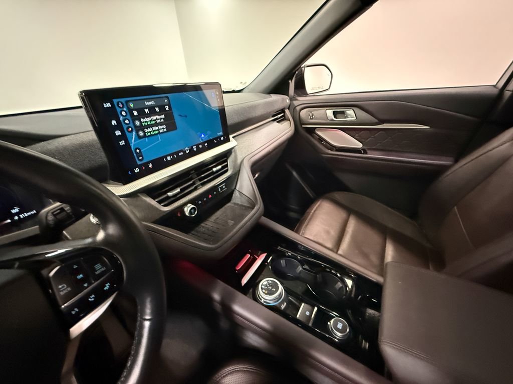 Used 2025 Ford Explorer Platinum w/ LUX Leather Package image 84