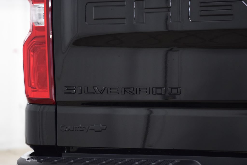 Used 2025 Chevrolet Silverado 1500 RST w/ Protection Package AWD/4WD image 24