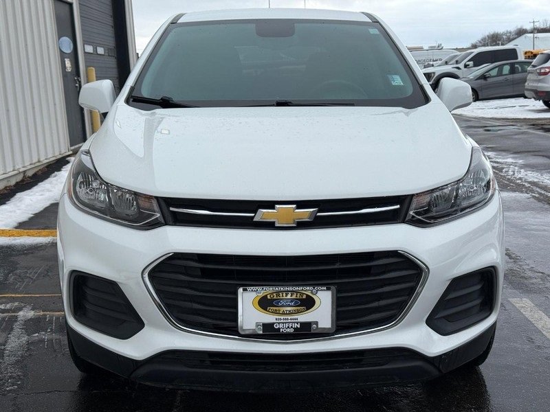 Used 2022 Chevrolet Trax LS w/ Tint and Cruise Package image 10