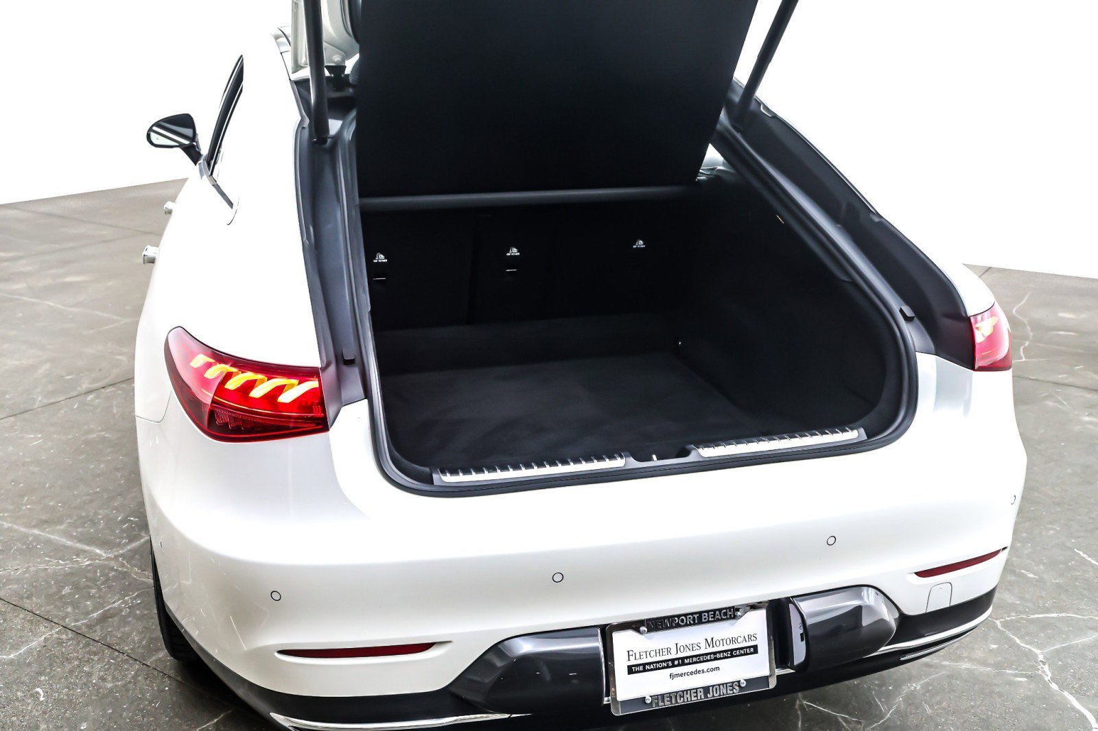 Used 2022 Mercedes-Benz EQS 450+ Sedan image 23