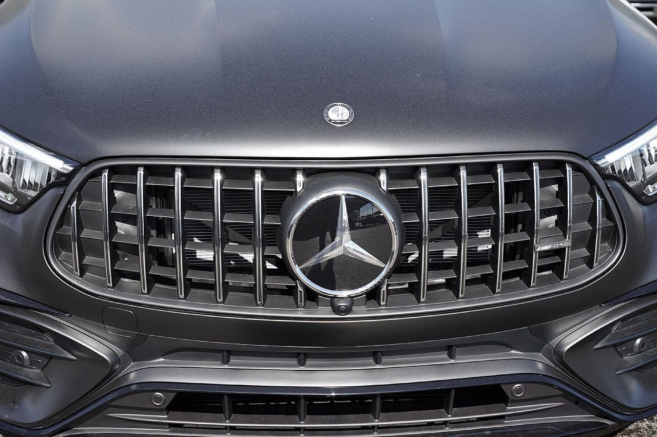 New 2026 Mercedes-Benz GLC 43 AMG 4MATIC image 7