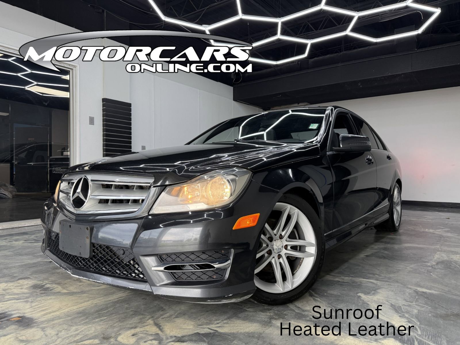 Used 2012 Mercedes-Benz C 300 4MATIC Sedan image 1