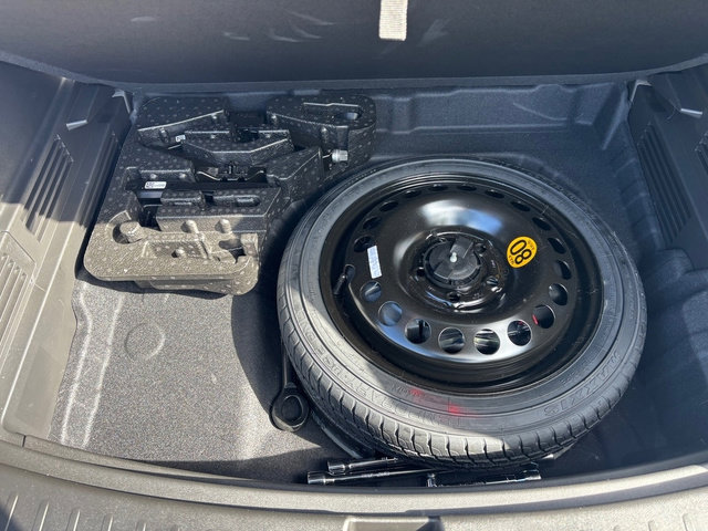 Used 2023 Chevrolet TrailBlazer ACTIV w/ Convenience Package image 9