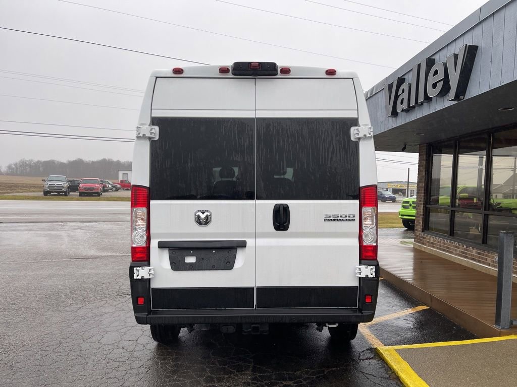 New 2025 RAM ProMaster 3500 w/ Premium Convenience Group FWD image 4