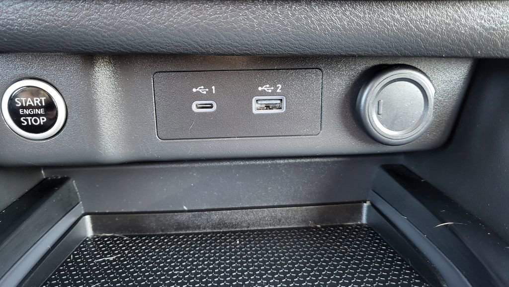 Used 2022 Nissan Rogue SL w/ SL Premium Package image 34