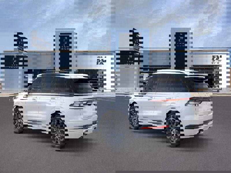New 2025 Lincoln Aviator AWD w/ Jet Appearance Package image 4