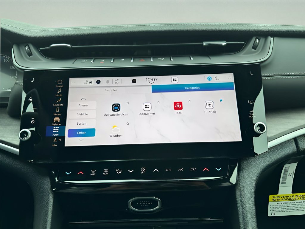 New 2026 Jeep Grand Cherokee Altitude AWD/4WD image 34