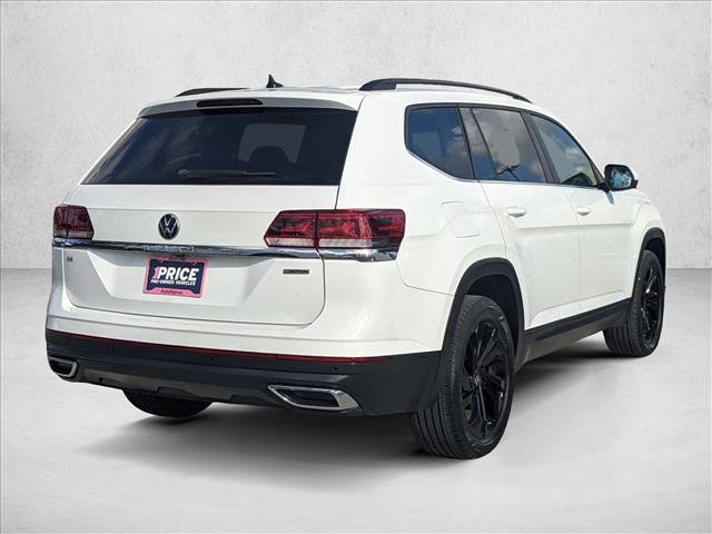 Used 2022 Volkswagen Atlas SE w/ Black Wheel Package image 5