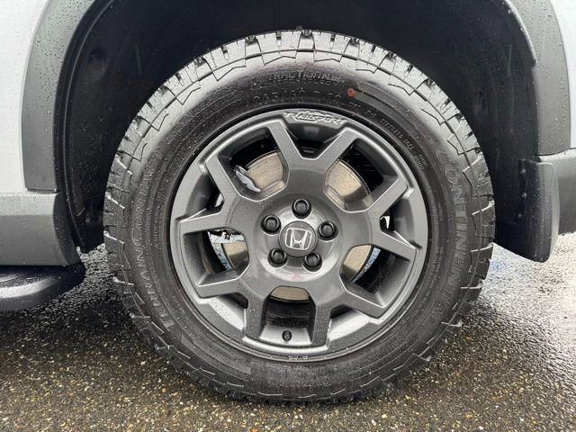 Used 2025 Honda Pilot TrailSport image 20