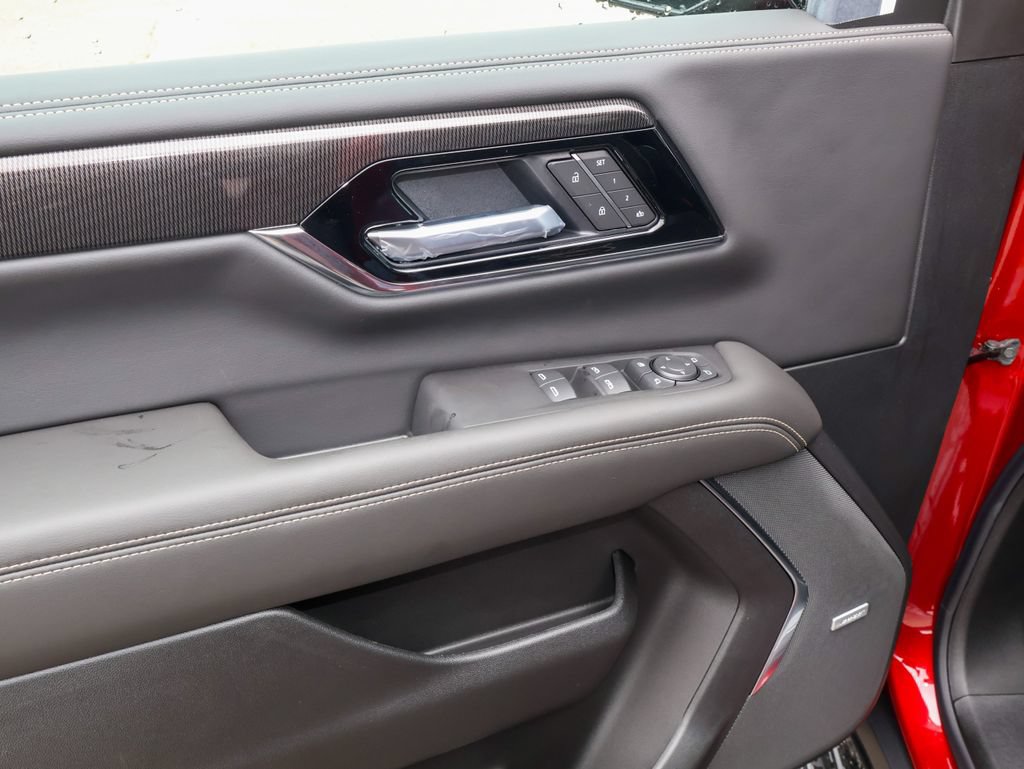 New 2026 GMC Yukon XL Elevation w/ Elevation Premium Package AWD/4WD image 10