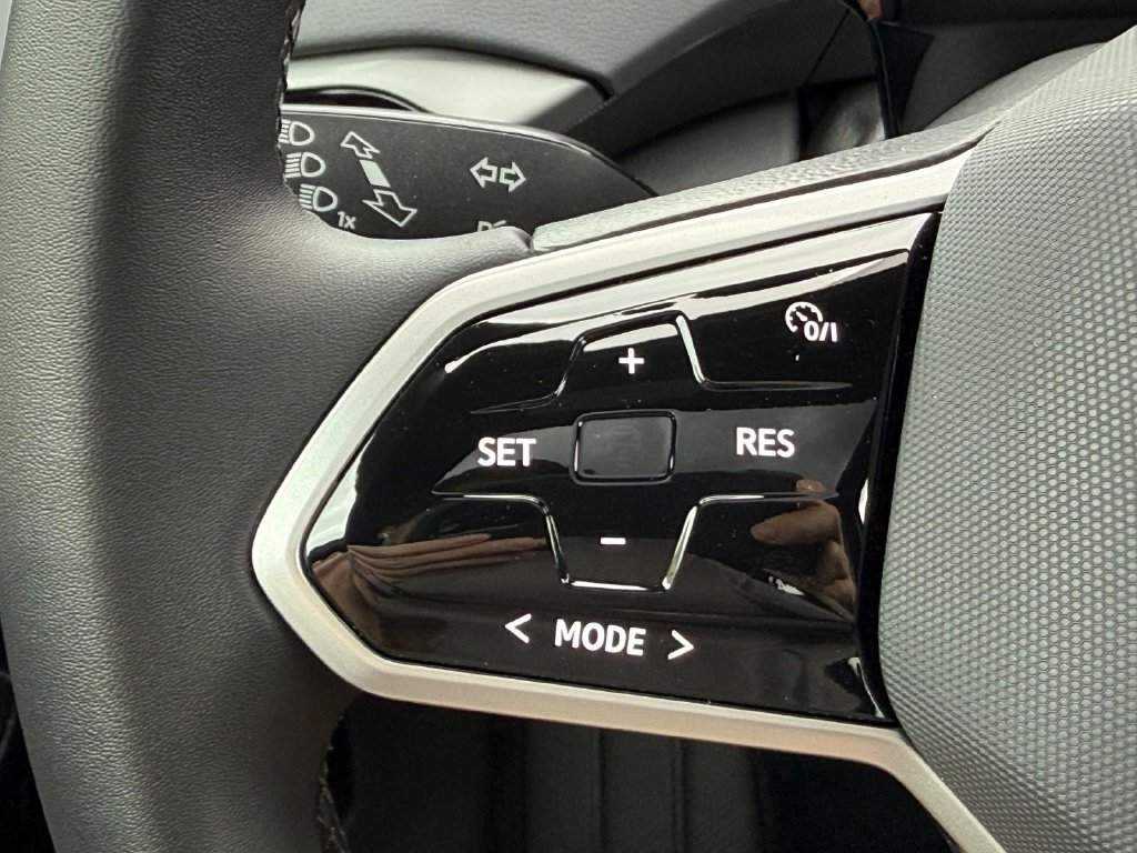 Certified 2023 Volkswagen ID.4 Pro S Plus AWD/4WD image 14