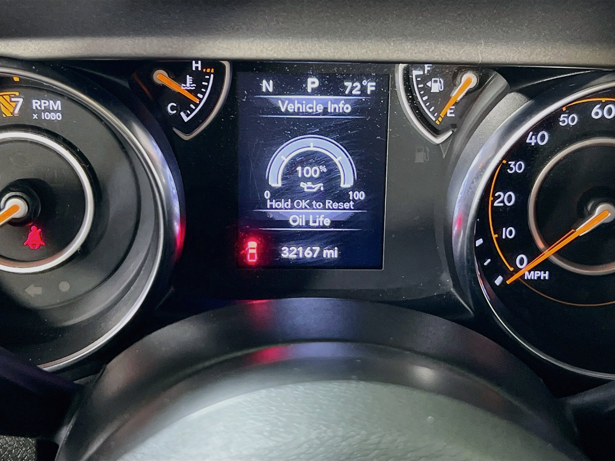 Used 2023 Jeep Gladiator Sport AWD/4WD image 12