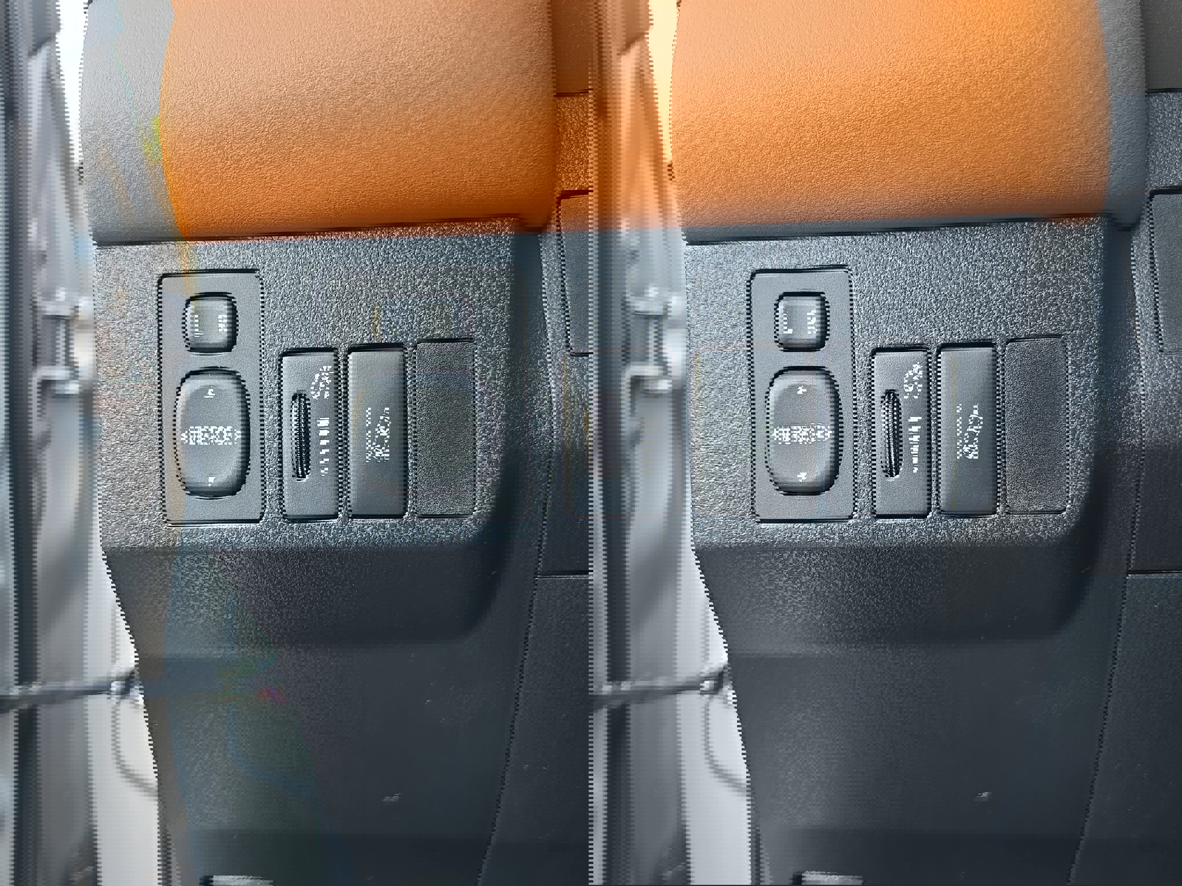 Used 2016 Toyota RAV4 Limited w/ Advanced Technology Package image 25