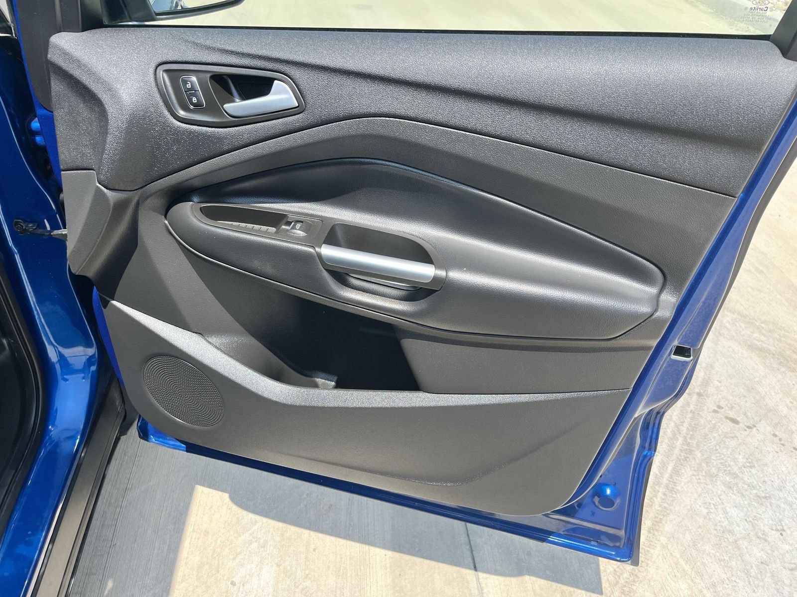 Used 2019 Ford Escape SEL FWD image 26