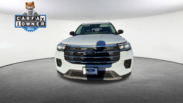 Used 2026 Ford Explorer Active AWD/4WD image 3