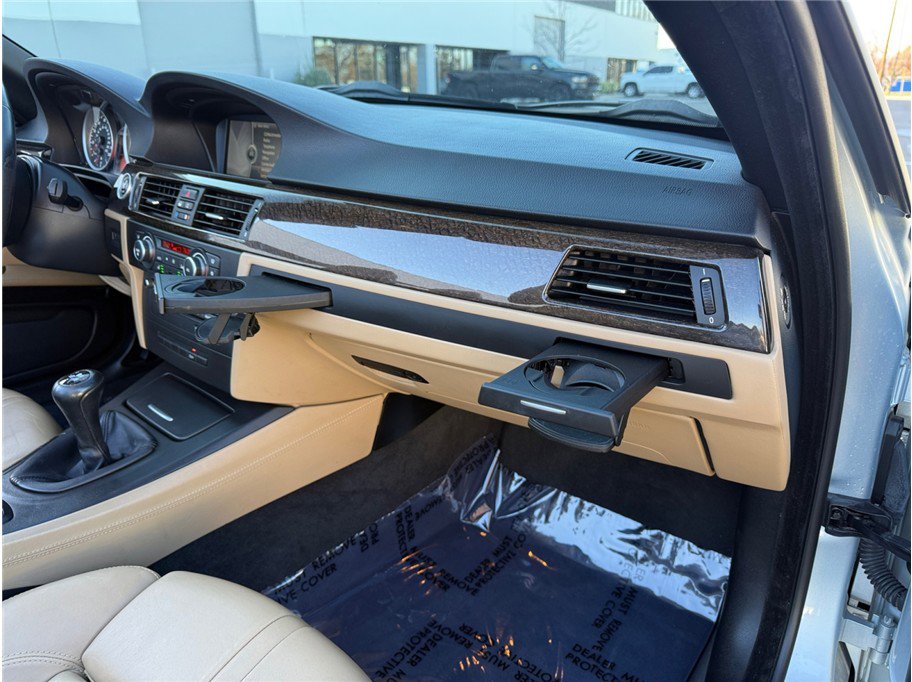 Used 2012 BMW M3 Convertible image 34