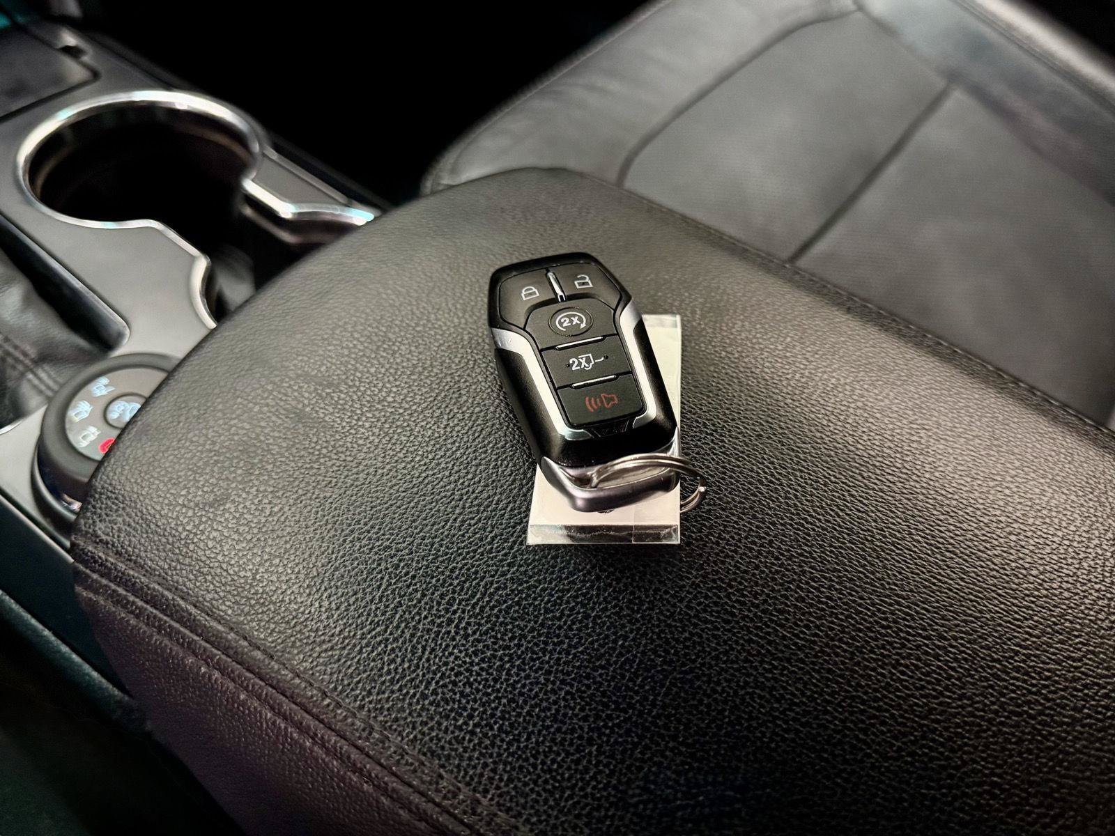 Used 2016 Ford Explorer Limited AWD/4WD image 30