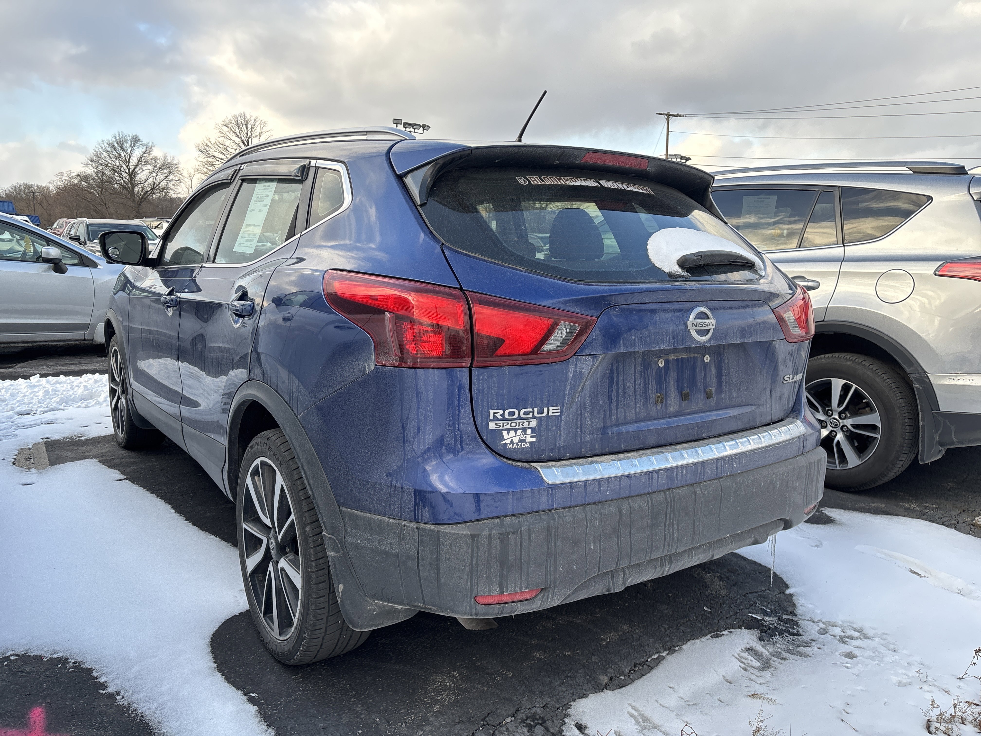 Used 2018 Nissan Rogue Sport SL w/ SL Premium Package video 2